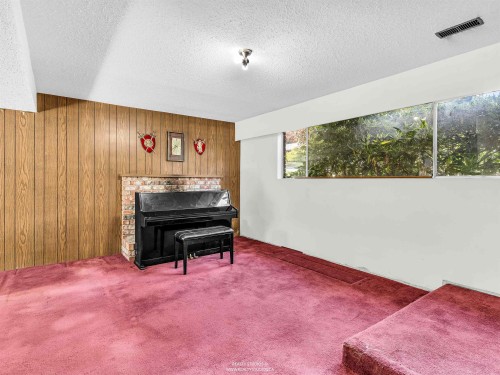 2553 Bendale Road, North Vancouver, BC 