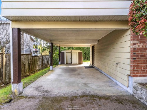 2553 Bendale Road, North Vancouver, BC 