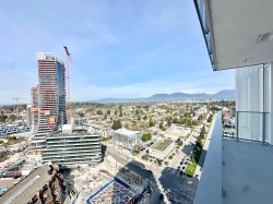 2401-485 42th Ave WVancouver, BC V5Y 0R6