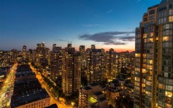 2609-928 Homer Street  Vancouver, BC V6B 1T7