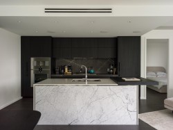 406-1601 Quebec Street  Vancouver, BC V6A 0J9