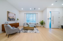 2-4210 Union Street Burnaby, BC V5C 2X4