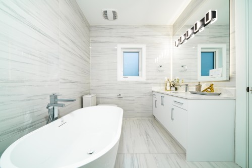 2-4210 Union Street, Burnaby, BC 