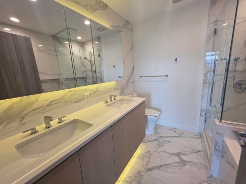 5404-4880 Lougheed Highway, Burnaby, BC 