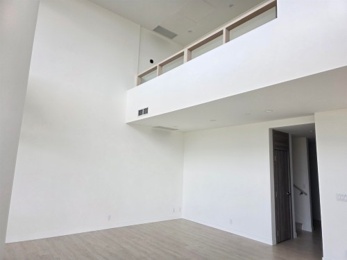 5404-4880 Lougheed Highway, Burnaby, BC 