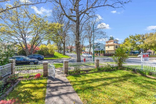 4708 Inverness Street, Vancouver, BC 