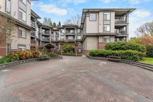 304-12020 207a Street  Maple Ridge, BC V2X 8V2