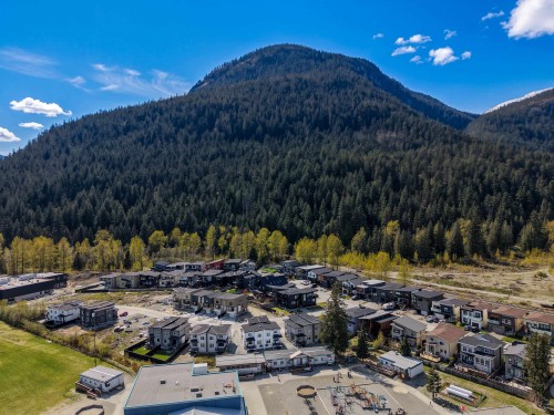 1005 Phare Crescent, Pemberton, BC - Outdoor With View