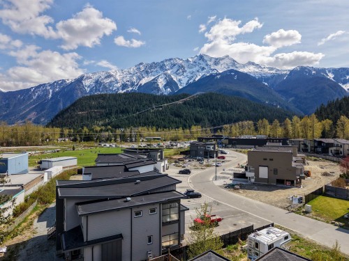 1005 Phare Crescent, Pemberton, BC - Outdoor With View