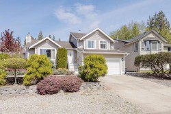 6308 Jasper Road Sechelt, BC V0N 3A7