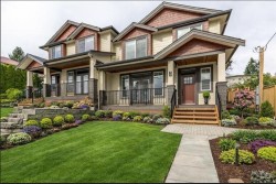1-1211 Thomas Avenue  Coquitlam, BC V3K 2L1