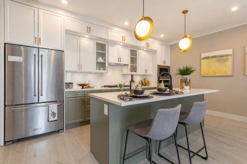 101-1211 Thomas Avenue, Coquitlam, BC 