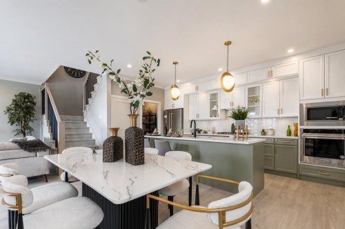 101-1211 Thomas Avenue, Coquitlam, BC 