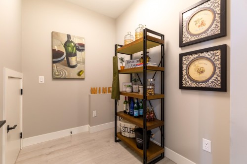 101-1211 Thomas Avenue, Coquitlam, BC 