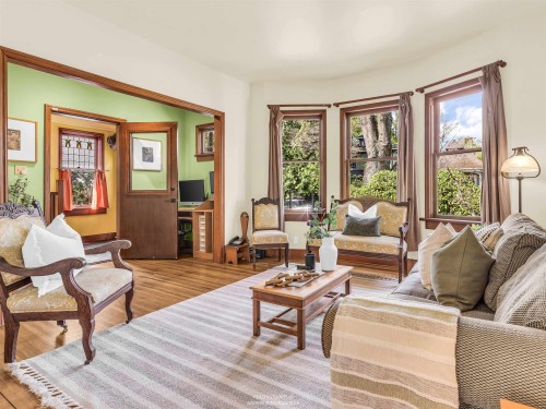 1756 7Th Avenue E, Vancouver, BC 