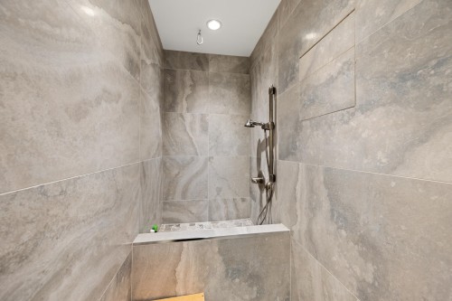 4005 Vine Street, Vancouver, BC 