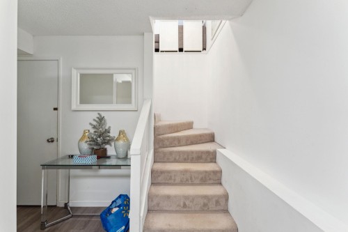 1949 Mahon Avenue, North Vancouver, BC 