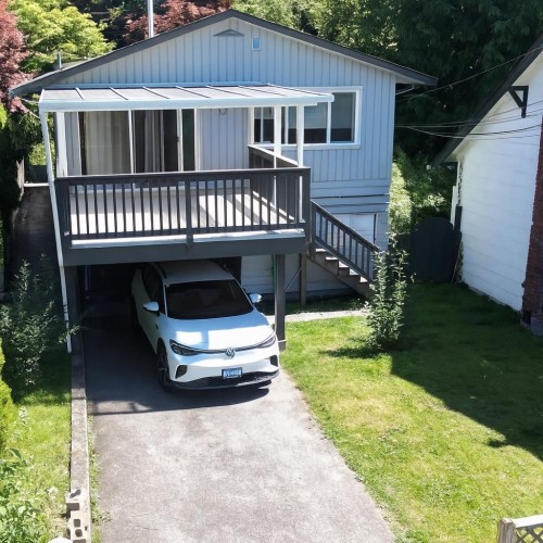 1949 Mahon Avenue, North Vancouver, BC 