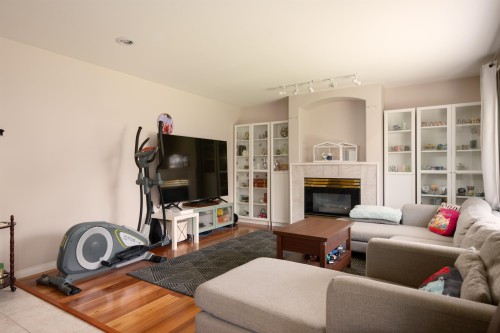 3628 Mckay Drive, Richmond, BC 