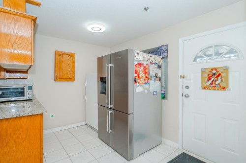 927 50Th Avenue E, Vancouver, BC 