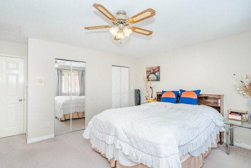 927 50Th Avenue E, Vancouver, BC 