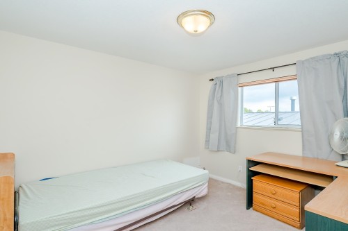 927 50Th Avenue E, Vancouver, BC 