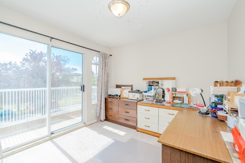 927 50Th Avenue E, Vancouver, BC 