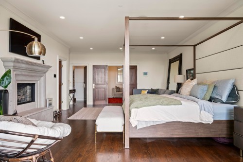 1075 Groveland Road, West Vancouver, BC 