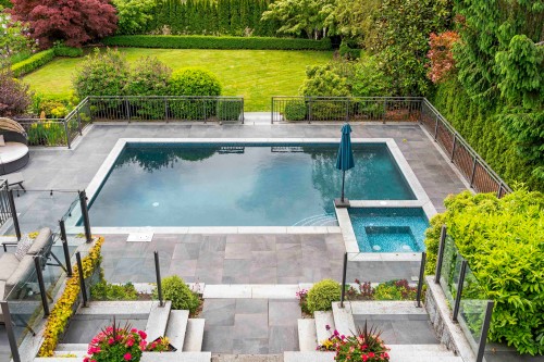 1075 Groveland Road, West Vancouver, BC 