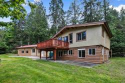 255 Ricardo Road Gabriola Island, BC V0R 1X1