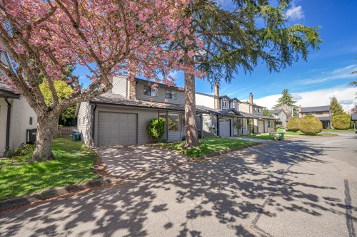 4-6245 Sheridan Road  Richmond, BC V7E 4W5
