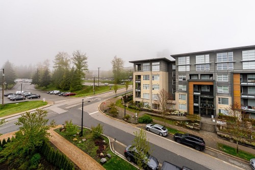 512-9888 University Crescent, Burnaby, BC - Outdoor With Balcony