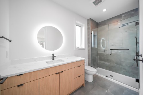 5593 Fleming Street, Vancouver, BC 
