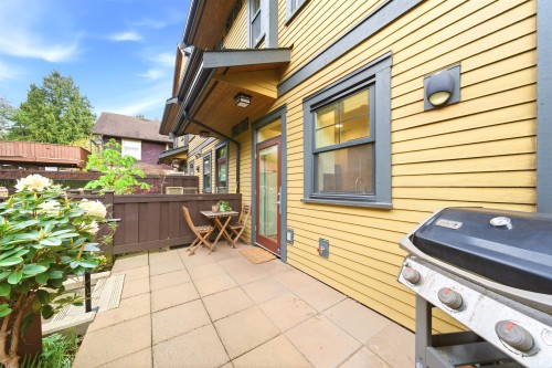 1837 Charles Street, Vancouver, BC 