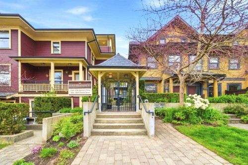 1837 Charles Street, Vancouver, BC 