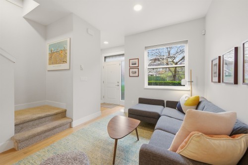 1837 Charles Street, Vancouver, BC 