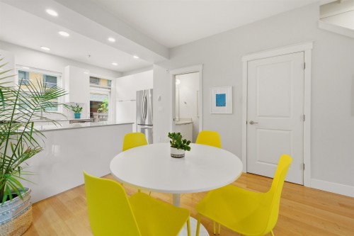 1837 Charles Street, Vancouver, BC 