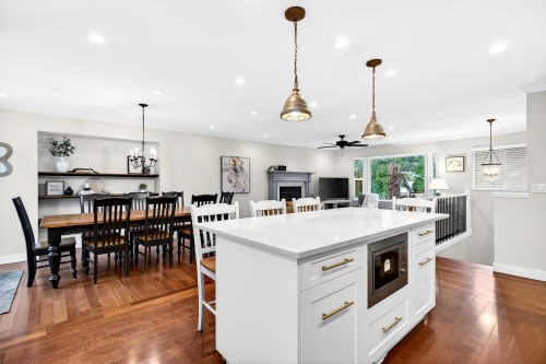 22707 Balabanian Circle, Maple Ridge, BC 
