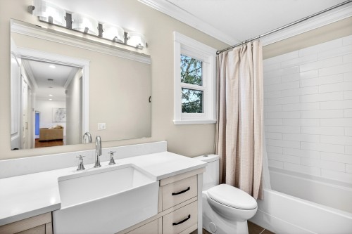 22707 Balabanian Circle, Maple Ridge, BC 
