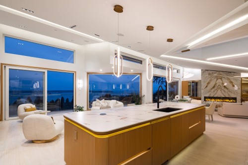 2356 Ottawa Avenue, West Vancouver, BC 