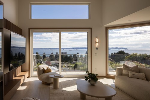 2356 Ottawa Avenue, West Vancouver, BC 