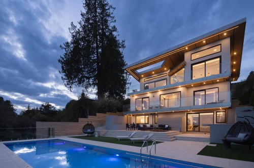 2356 Ottawa Avenue, West Vancouver, BC 