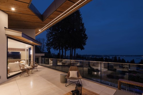 2356 Ottawa Avenue, West Vancouver, BC 