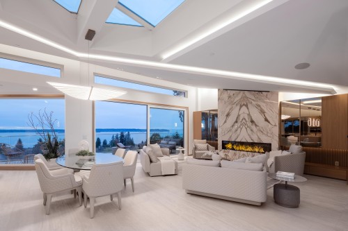 2356 Ottawa Avenue, West Vancouver, BC 