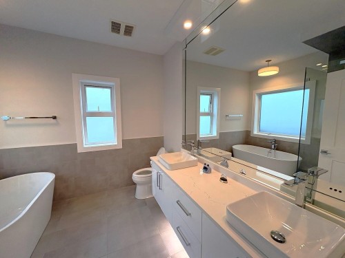 2177 40Th Avenue E, Vancouver, BC 