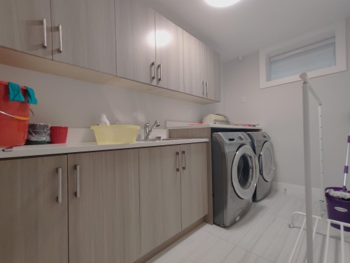 2177 40Th Avenue E, Vancouver, BC 