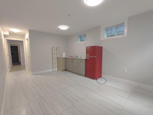 2177 40Th Avenue E, Vancouver, BC 