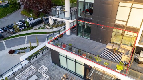 504-2181 Madison Avenue  Burnaby, BC V5C 0N4