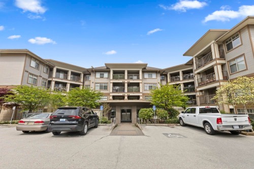 302-12248 224 Street  Maple Ridge, BC V2X 8W6