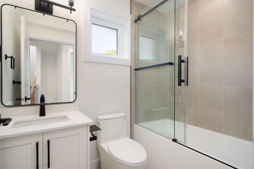 4830 Duchess Street, Vancouver, BC 